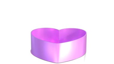 Siyah çikolata pembe kutuya doluyor.