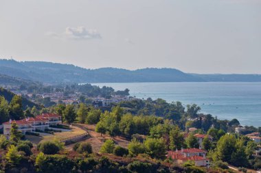 Kassandra 'nın Pefkochori, Tebeşir ve Yunanistan' daki güzel manzarası.