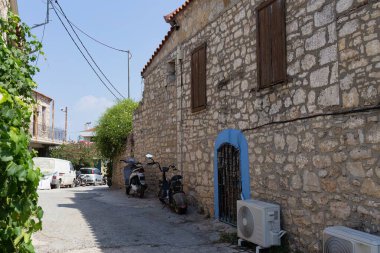 Kassandra-Chalkidiki yarımadasında, Afytos 'un eski bir kasabası.