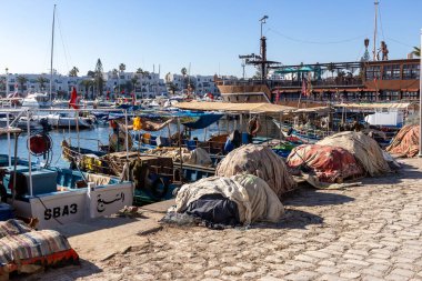 Port el Kantaoui limanında balıkçı tekneleri - Susa - Tunus