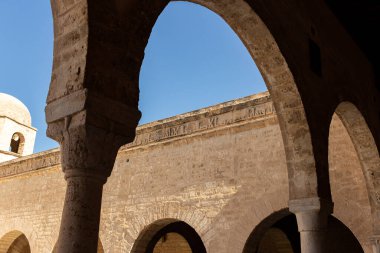 Sousse 'un Büyük Camii - İçişlerinden Tunus 