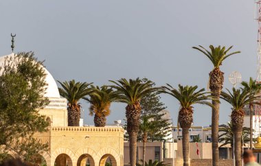 Manastır 'daki şehir manzarası - Tunus