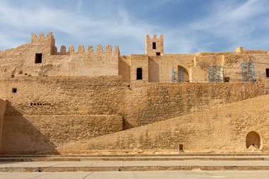 Eski duvarların kalesinin duvarları, Ribat in Manastır - Tunus