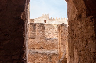 Tunus 'taki Ribat kalesinin duvarları. 