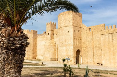 Tunus 'taki Ribat Kulesi ve Manastır manzarası