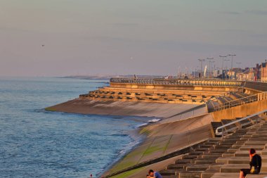 Blackpool 'daki deniz ve şehir manzarası - Lancashire - Kuzey Batı - Büyük Britanya