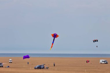 Saint Anne 's-Blackpool-Lancashire' da gökyüzünde uçan bir paraglider.