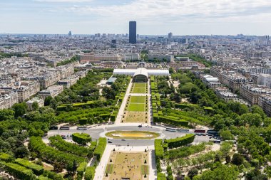  Mars tarlalarının hava görüntüsü - Eyfel Kulesi 'nden - Paris - Fransa - Avrupa Birliği