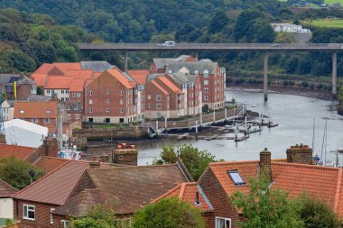 Whitby 'deki şehir manzarası - Kuzey Yorkshire - Birleşik Krallık