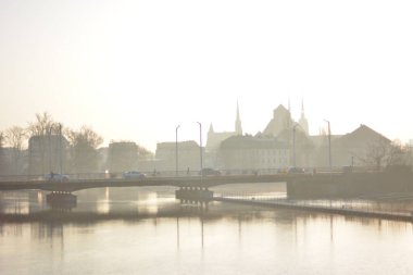 Sabah güneş doğuyor..