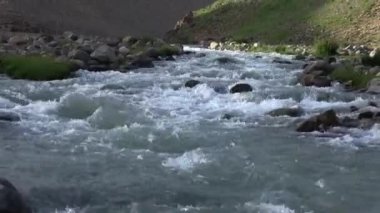 dağ nehri, doğa arkaplanı