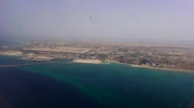 Dubai 'nin havadan görünüşü, Birleşik Arap Emirlikleri, 25 Şubat 208. Yüksek kaliteli fotoğraf.