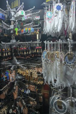 Market Stall 'da sergilenen Düş Yakalayıcılar ve Hediyelik Eşyalar