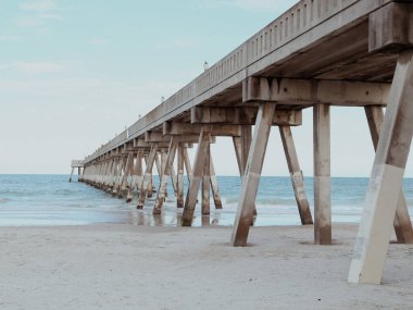 Wilmington, Kuzey Carolina Okyanus Sahil İskelesi ve Mavi Gökyüzü