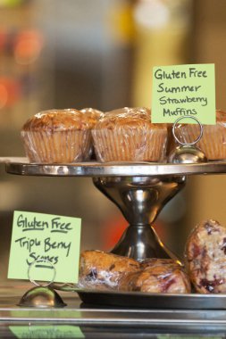 Glütensiz Kafe Fırını Kekleri ve Çörekleri