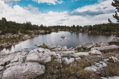 Montana Landscape Absaroka Beartooth Highway Mountain Alpine Lake Water clipart