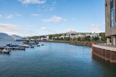 Akureyri İzlanda - 13 Temmuz. 2022: Akureyri limanı