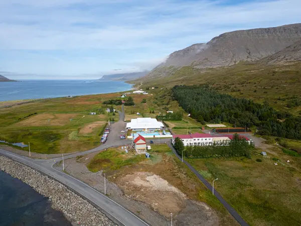 Вид Воздуха Деревню Талькнафьордур Исландских Западных Фьордах — стоковое фото