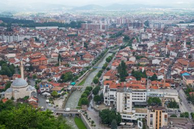 Kosova 'nın Balkanlar kentindeki Prizren kentinin manzarası