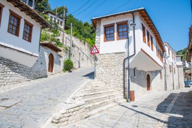 Arnavutluk 'un Berat kentindeki Unesco dünya mirası sahasına bir göz at