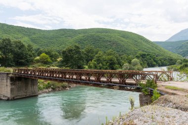 Kuzey Arnavutluk 'un güzel manzarası bir yaz günü