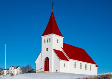 Kuzey İzlanda 'daki Hrisey Adası Kilisesi