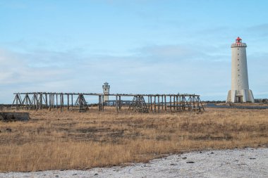 Batı İzlanda 'daki Akranes kasabasının deniz feneri.