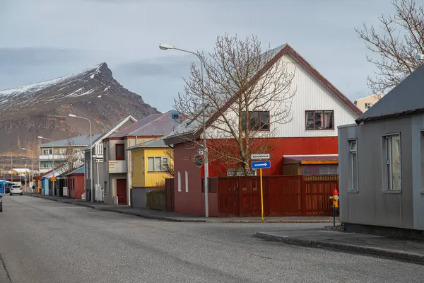 Batı İzlanda 'daki Akranes kasabasındaki binalar