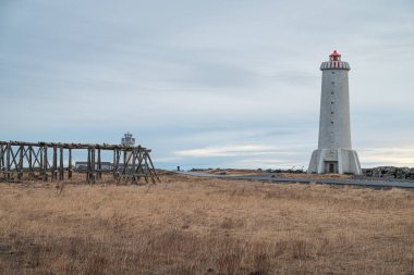 Batı İzlanda 'daki Akranes kasabasının deniz feneri.