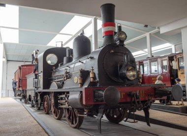 Odense Danimarka - 31 Mayıs. 2024: Demiryolu müzesinde buharlı lokomotif