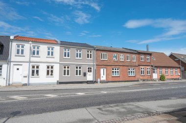 Danimarka 'nın Grenaa kasabasındaki eski binalar