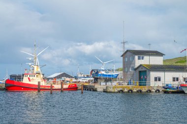 Hanstholm Danimarka - 5 Haziran. 2024: Limanda tekne