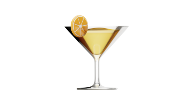 Siyah arka planda bir bardak kokteyl..