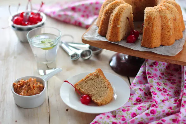 Lezzetli Fıstık Ezmeli Kek 'in yakın plan görüntüsü