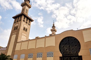 Buenos Aires, Arjantin 14 Mayıs 2025: Minareler ve İslam Merkezi Süslü Girişleri