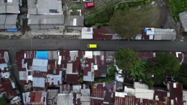 Yağmurdan sonra Cibodas Pazarı, Cianjur, Endonezya 'daki Cibodas turizm bölgesinde yer almaktadır.