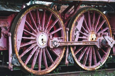 Vintage Rusty Tren Tekerlekleri - Endüstriyel Miras Yakın plan