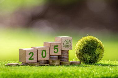 2050 'ye kadar Sıfır Ağ Emisyonu. Karbon nötr. Doğal ortam. İklim-nötr uzun vadeli bir strateji. Sera gazı emisyonu hedefleri. Sürdürülebilir çevre geliştirme hedefleri.