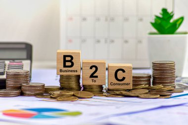 B2B, B2C Kavramı 'na karşı. İş adamı, İş Dünyası Pazarlama için Müşteri Ticareti Dijital Teknolojisi Dijital Pazarlama İletişiminde Bilgi İşletmelerinin Analizine Yardım Etmek İçin AI Ajanını Kullanıyor