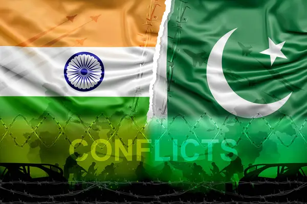 Hindistan ve Pakistan bayrakları, çatışmaların ortasında gösterilen kavramsal görüntü tam ölçekli bir savaşa dönüşebilir.