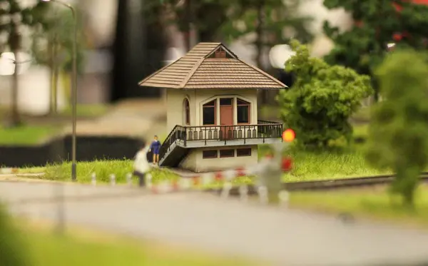 Küçük tren istasyonu.