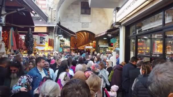 Istanbul Turkey July 2019 Crowds People Shopping Eminonu District Historical — Stockvideo