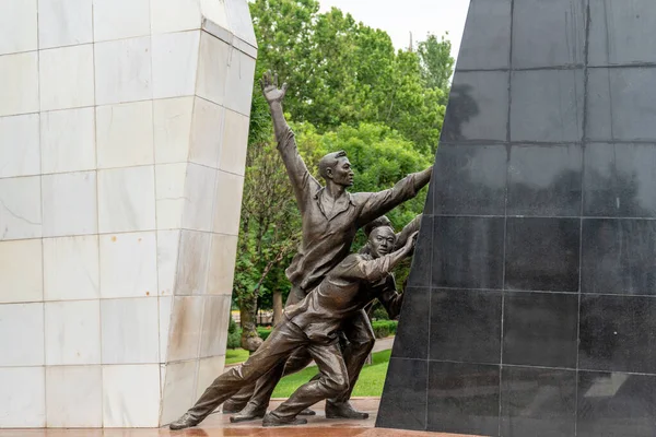 Bischkek Kirgisistan Mai 2022 Denkmal Zum Gedenken Die Opfer Der — Stockfoto
