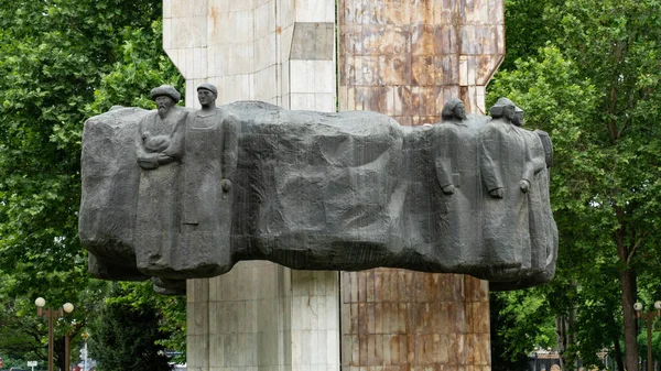 Bishkek Kyrgyzstan May 2022 Monument Friendship Peoples Striking Soviet Era — Stock Photo, Image