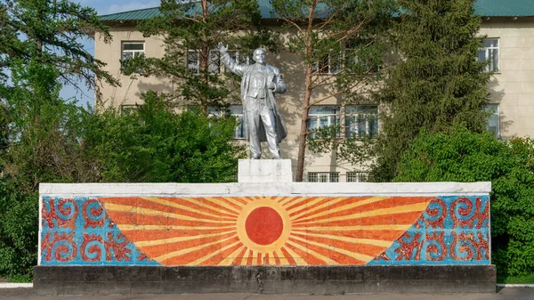 Kirguistán Mayo 2022 Vladimir Lenin Estatua Una Ciudad Rural Kirguisa — Foto de Stock