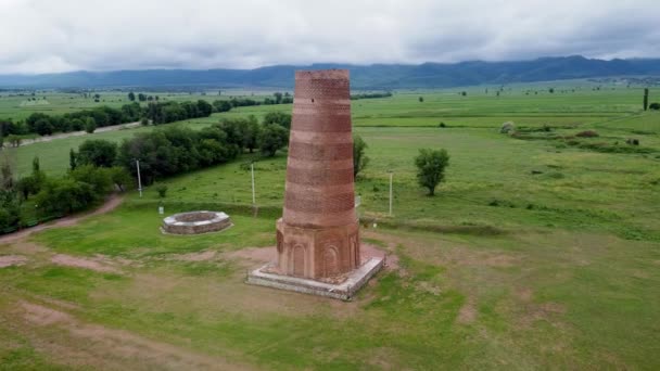 Burana Kirguistán Mayo 2022 Antigua Torre Burana Situada Famosa Ruta — Vídeos de Stock