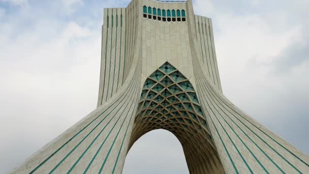 Skyline Van Teheran Stad Gezien Vanaf Azadi Tower Azadi Plein — Stockvideo
