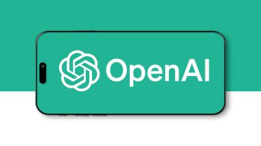 İstanbul, Türkiye - 19 Şubat 2024: Akıllı telefon ekranında OpenAI logosu. OpenAI, ChatGPT ile ünlü önde gelen bir yapay zeka araştırma ve geliştirme organizasyonudur. İllüstrasyon Editörü