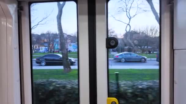 Istanbul Turecko Prosince 2023 Pohled Oken Alibeykoy Eminonu Tram Staré — Stock video