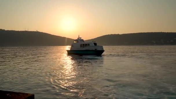 Istanbul Türkei März 2024 Das Seetransportfahrzeug Seetaxi Das Marmarameer Und — Stockvideo